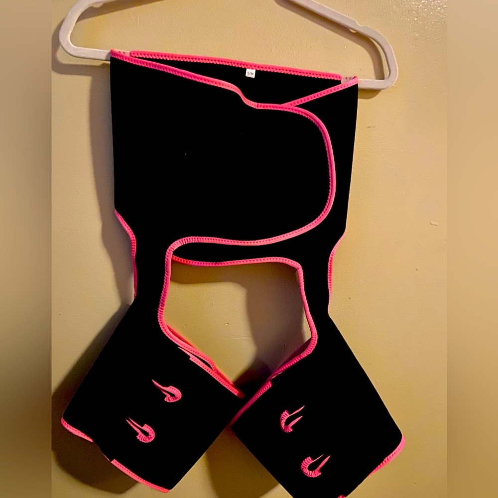Waist and thigh trainer for women size medium